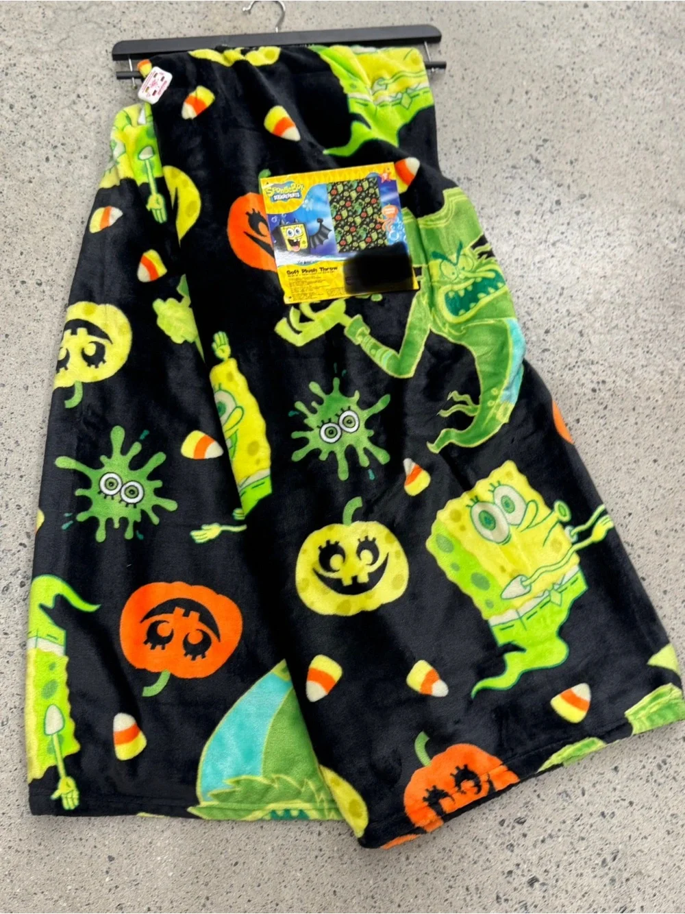 SpongeBob Halloween Plush Kids Costume Cape - Black & Neon Green